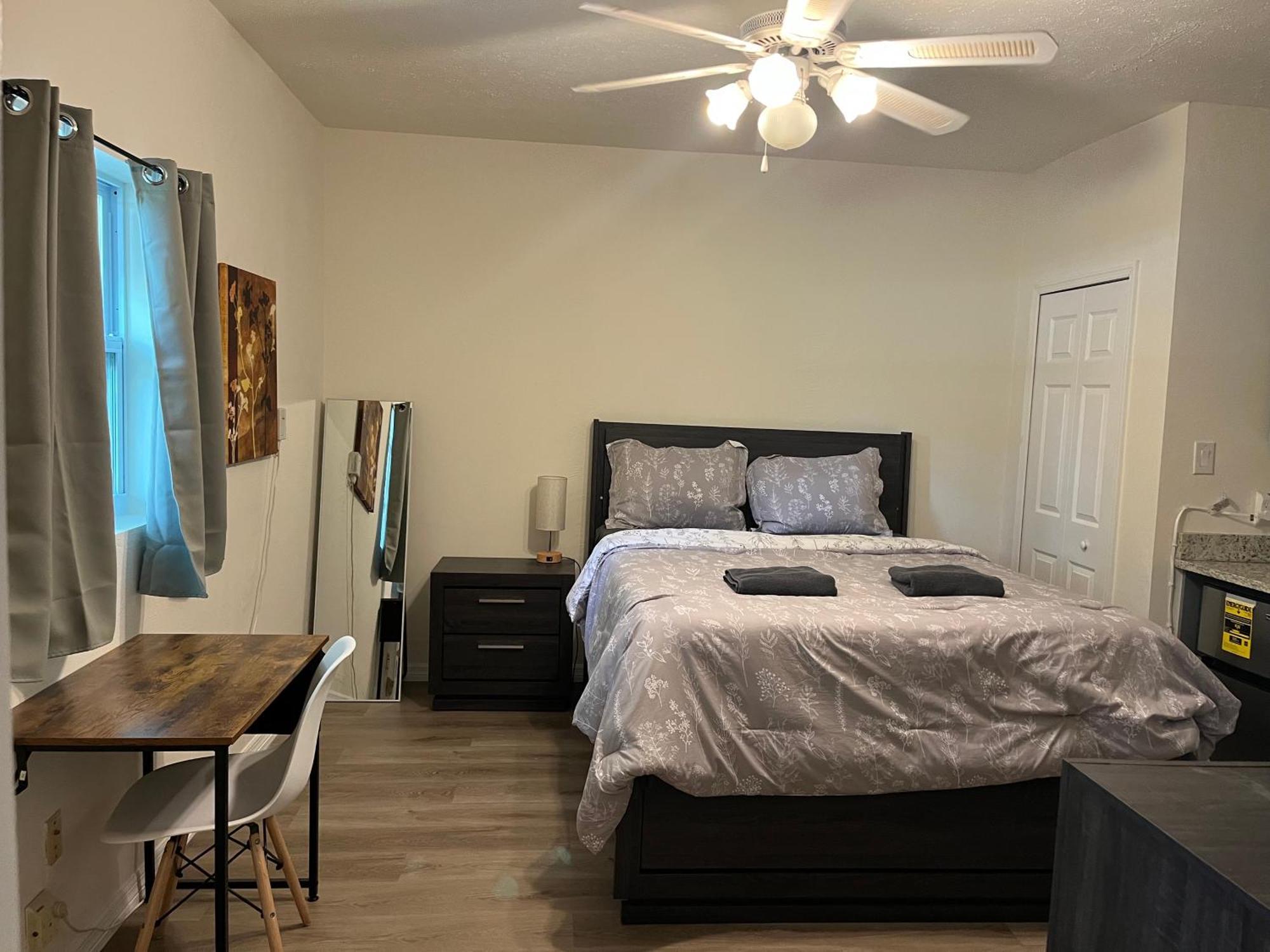 Zenhomes In Near Tampa Valrico Seffner Homestay Brandon