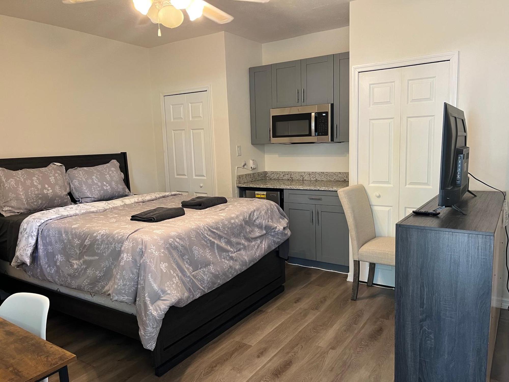Zenhomes In Near Tampa Valrico Seffner Homestay Brandon